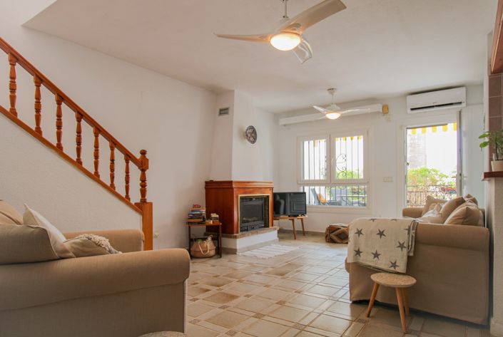 Image No.11-3 Bed Townhouse for sale