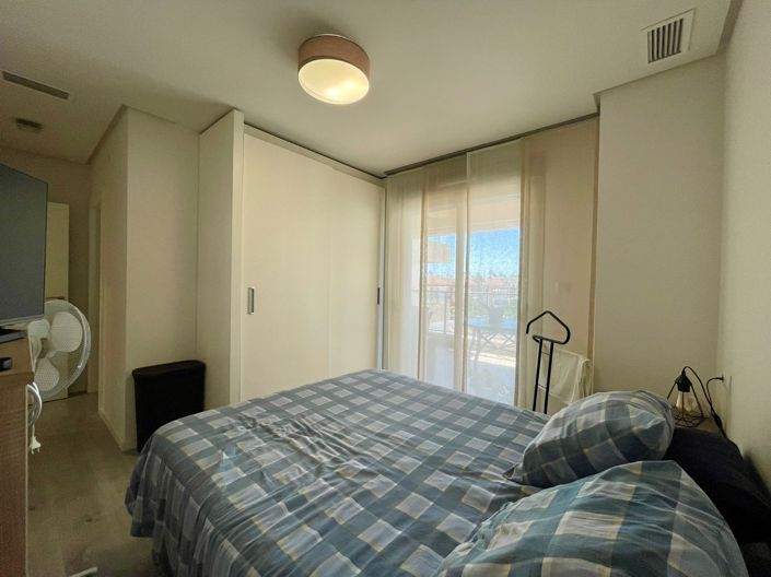 Image No.15-2 Bed Apartment for sale