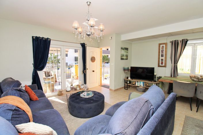 Image No.7-Villa de 3 chambres à vendre à Villamartin