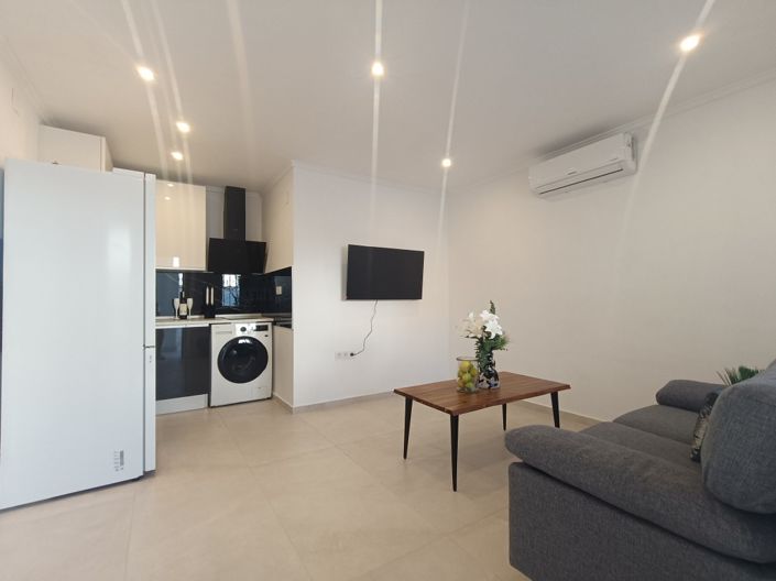 Image No.3-Appartement de 2 chambres à vendre à Torrevieja