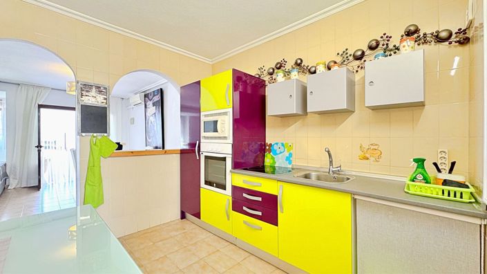 Image No.10-Appartement de 3 chambres à vendre à Punta Prima