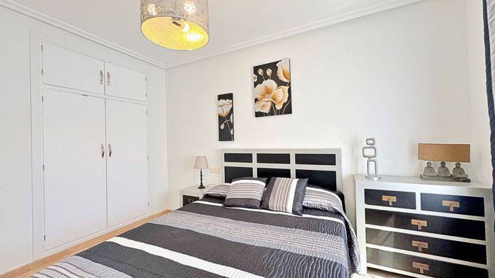 Image No.16-Appartement de 3 chambres à vendre à Punta Prima