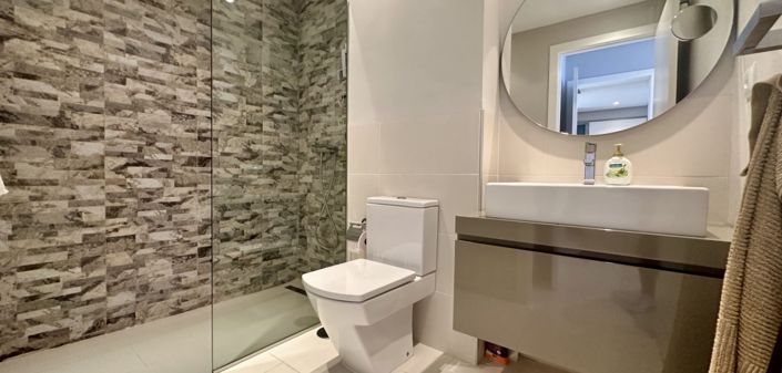 Image No.21-2 Bed Apartment for sale