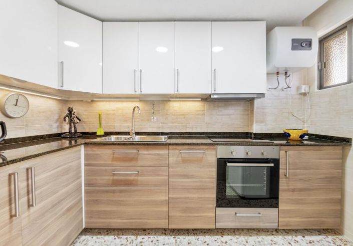 Image No.12-2 Bed Apartment for sale