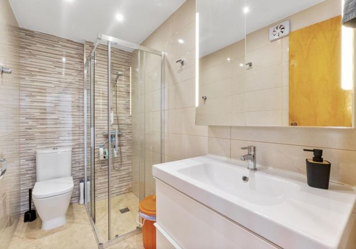 Image No.14-2 Bed Apartment for sale