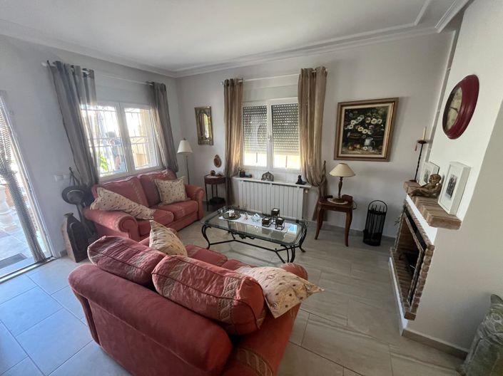 Image No.9-4 Bed Townhouse for sale