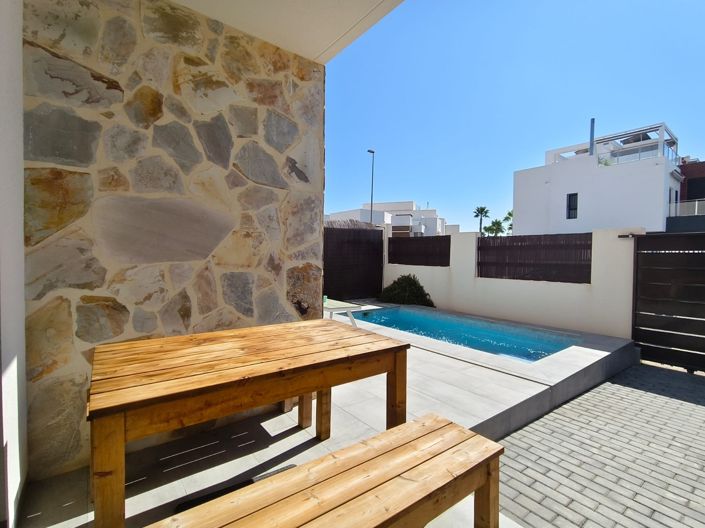 Image No.10-3 Bed Villa for sale