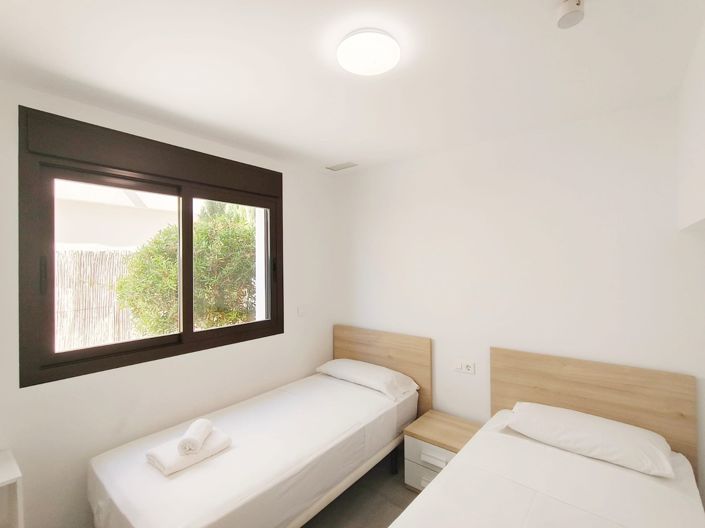 Image No.11-3 Bed Villa for sale