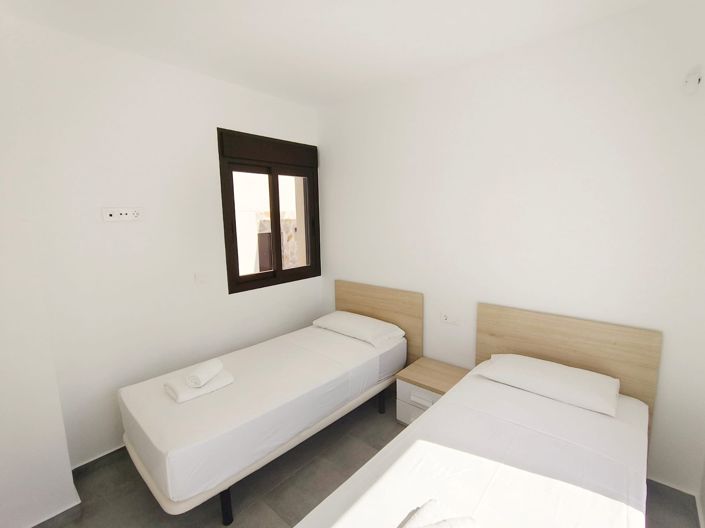 Image No.18-3 Bed Villa for sale