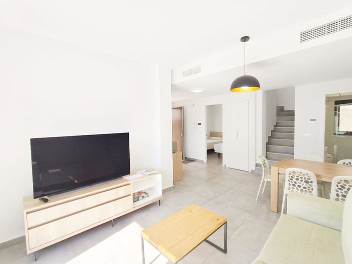 Image No.2-3 Bed Villa for sale