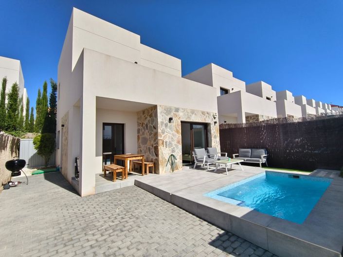 Image No.21-3 Bed Villa for sale