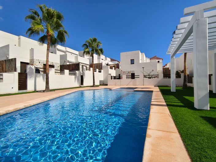 Image No.27-3 Bed Villa for sale