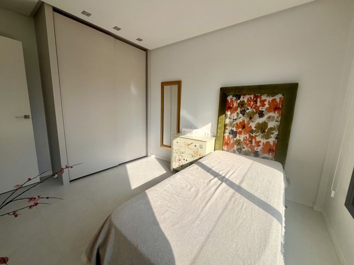 Image No.20-3 Bed Villa for sale