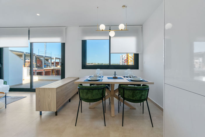 Image No.21-2 Bed Apartment for sale