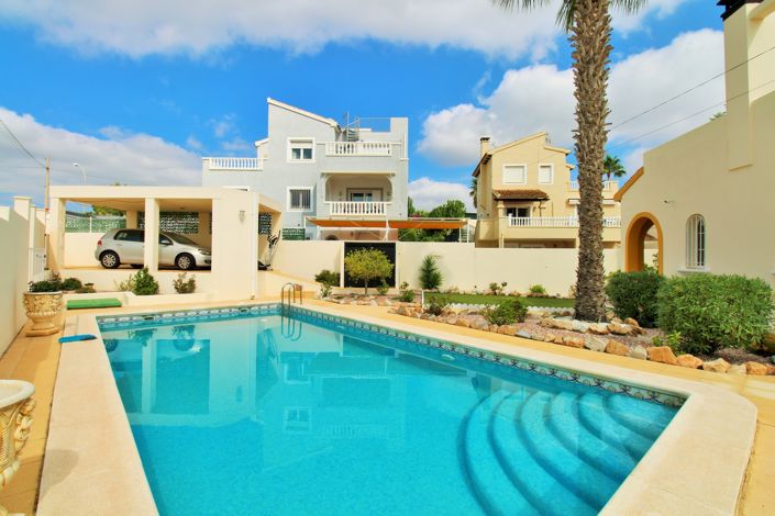 Image No.2-Villa de 3 chambres à vendre à Villamartin