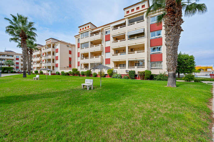 Image No.1-2 Bed Apartment for sale