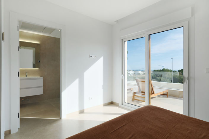 Image No.15-3 Bed Villa for sale