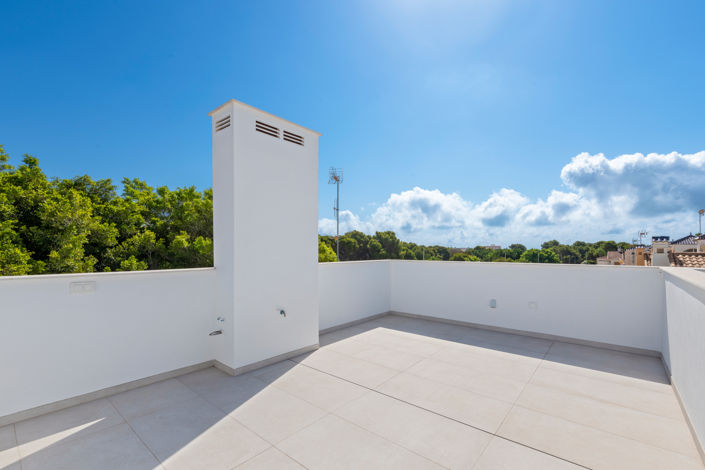 Image No.3-3 Bed Villa for sale