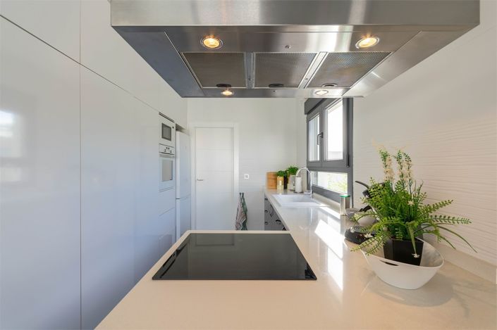 Image No.10-3 Bed Villa for sale