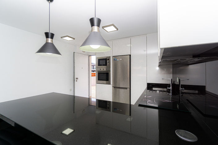 Image No.11-2 Bed Apartment for sale