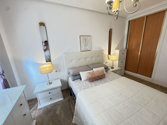 Image No.15-2 Bed Apartment for sale