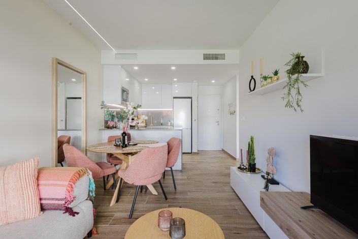 Image No.15-2 Bed Apartment for sale