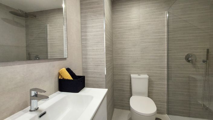 Image No.24-2 Bed Apartment for sale