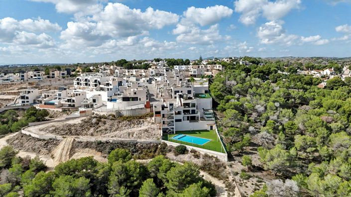 Image No.2-2 Bed Apartment for sale