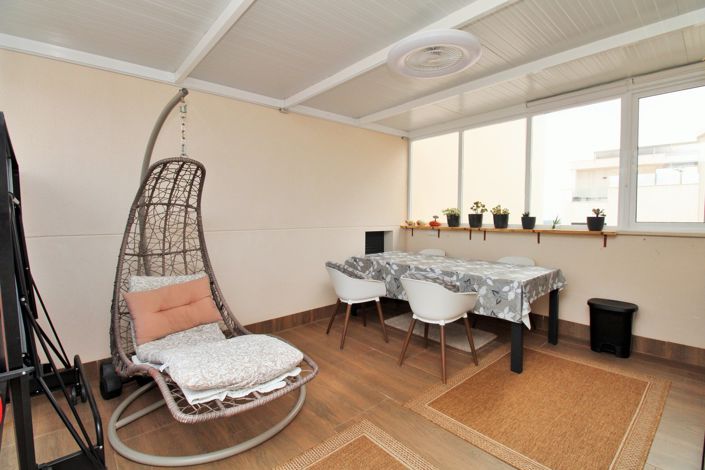 Image No.21-2 Bed Apartment for sale