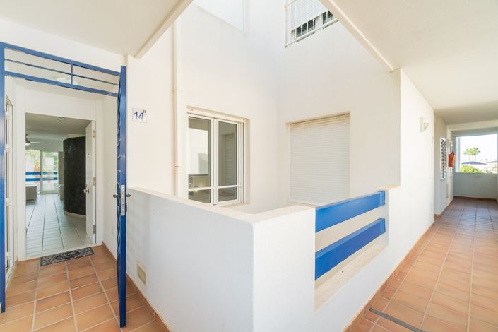 Image No.2-Appartement de 2 chambres à vendre à Playa Flamenca