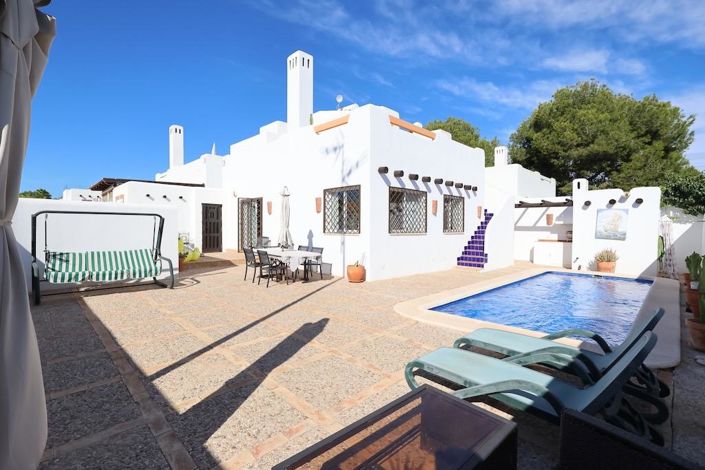 Image No.1-3 Bed Townhouse for sale
