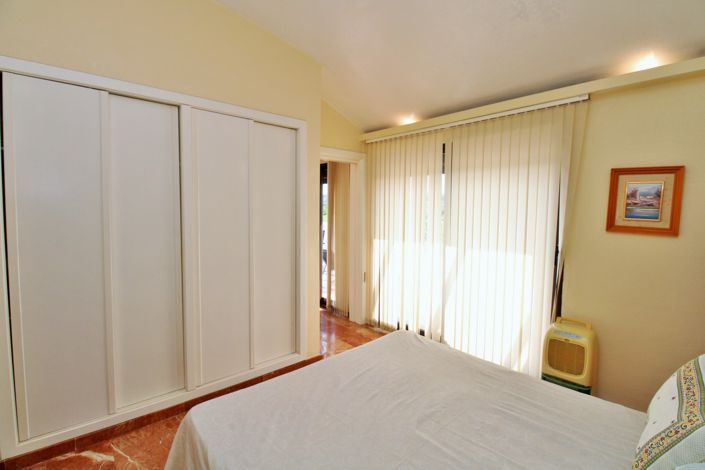 Image No.19-2 Bed Apartment for sale