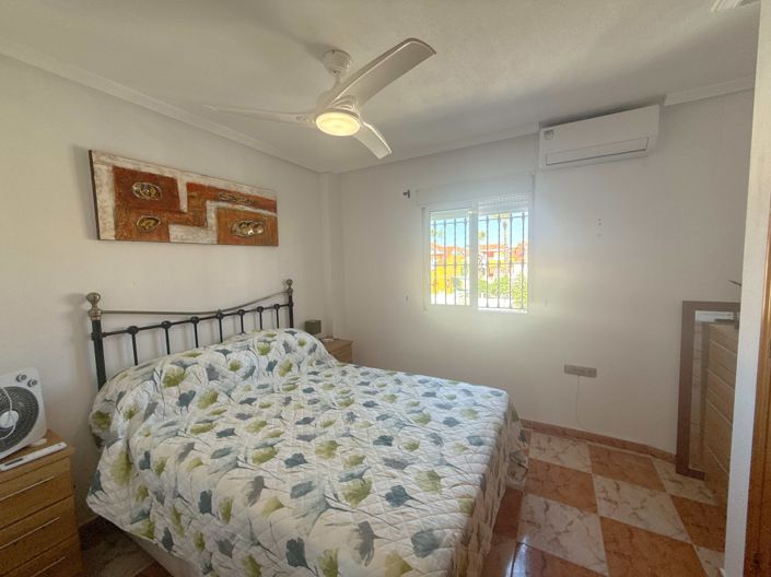 Image No.22-2 Bed Apartment for sale