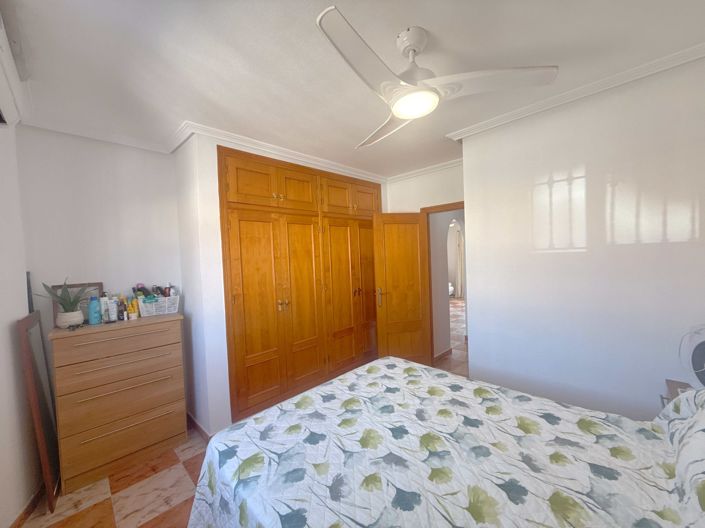 Image No.8-2 Bed Apartment for sale