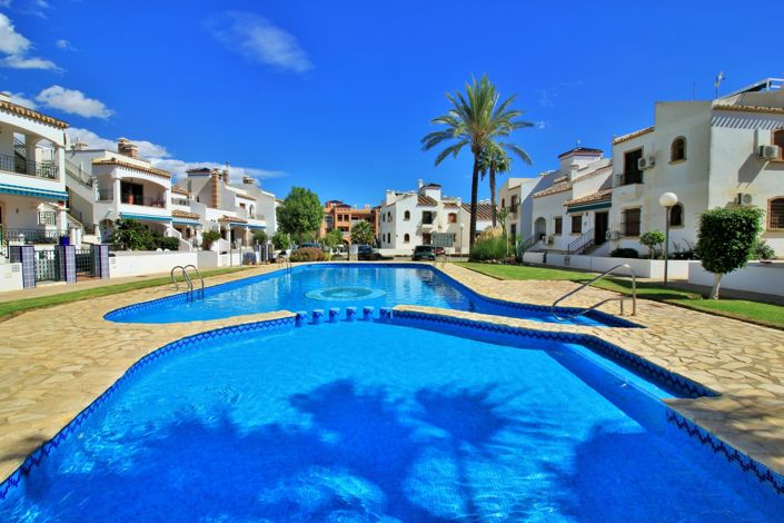 Image No.26-2 Bed Apartment for sale