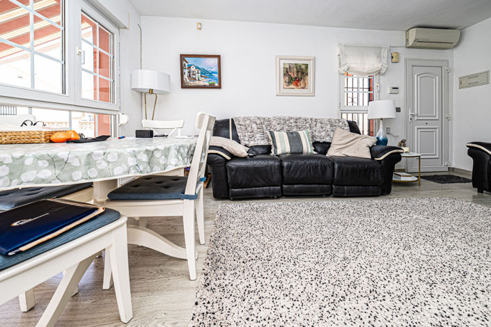 Image No.11-3 Bed Villa for sale