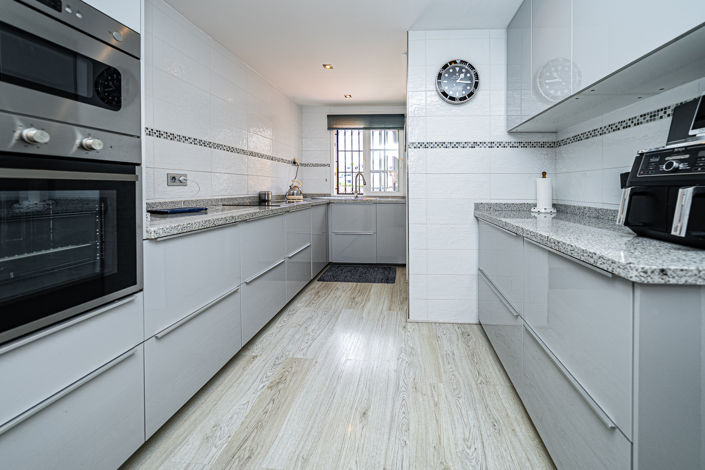 Image No.13-3 Bed Villa for sale