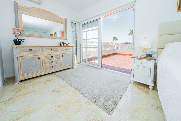 Image No.27-3 Bed Villa for sale