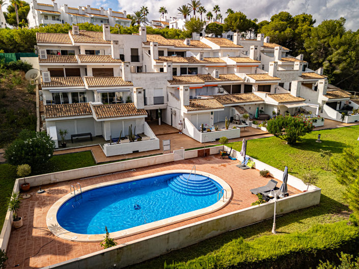 Image No.28-2 Bed Apartment for sale