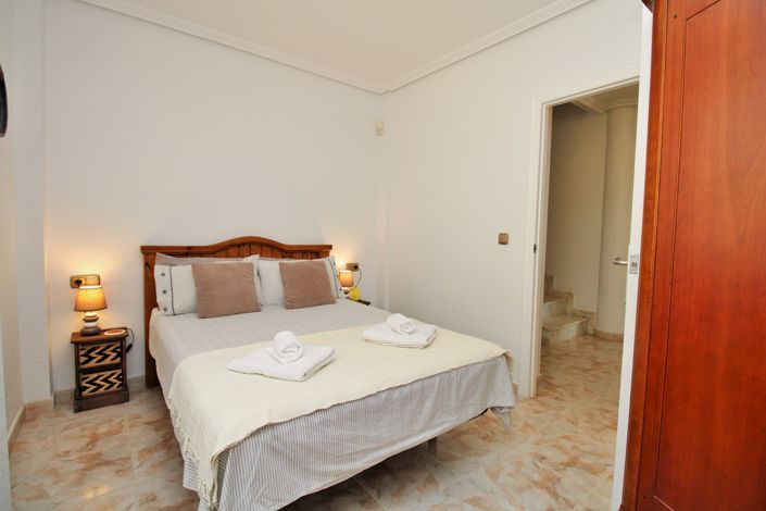 Image No.15-4 Bed Villa for sale