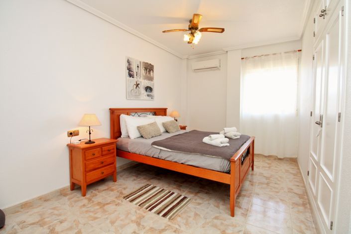 Image No.18-Villa de 4 chambres à vendre à Playa Flamenca