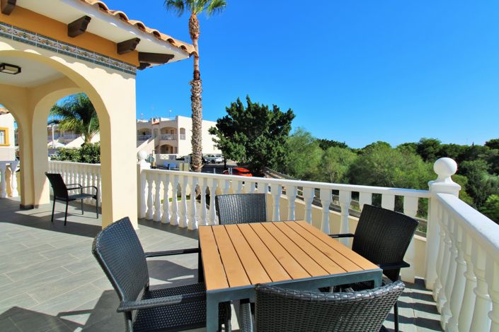 Image No.42-Villa de 4 chambres à vendre à Playa Flamenca