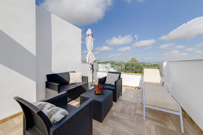 Image No.11-3 Bed Townhouse for sale