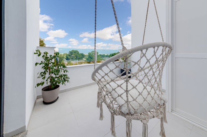 Image No.17-3 Bed Townhouse for sale