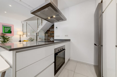 image-31-10-25-01-23-14xlarge