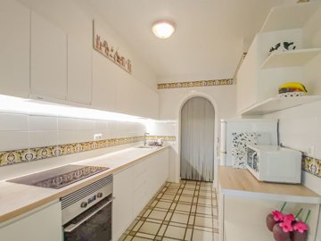 o1j8te3q3411g1kfftjkq831b4037