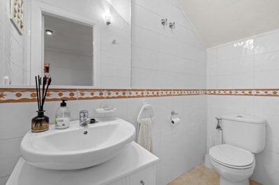 o1j8q0sla1869h35hlt10t01ig3i