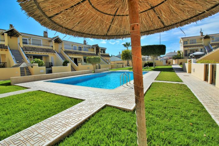 Image No.2-Appartement de 2 chambres à vendre à Villamartin