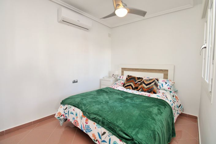 Image No.14-3 Bed Villa for sale