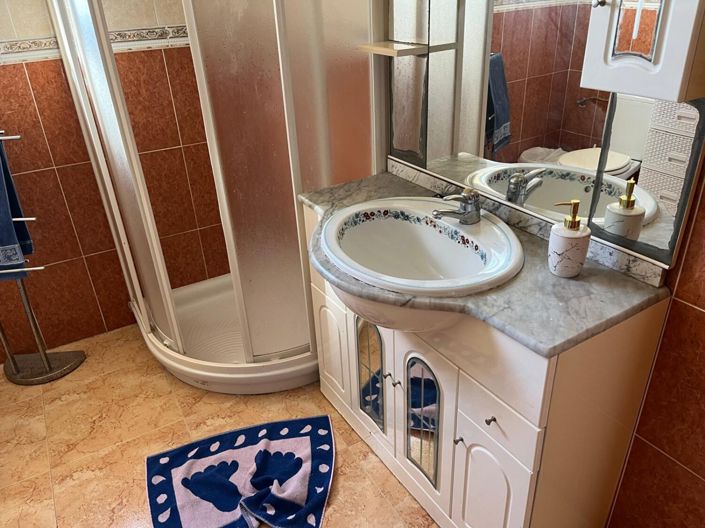 Image No.33-3 Bed Villa for sale